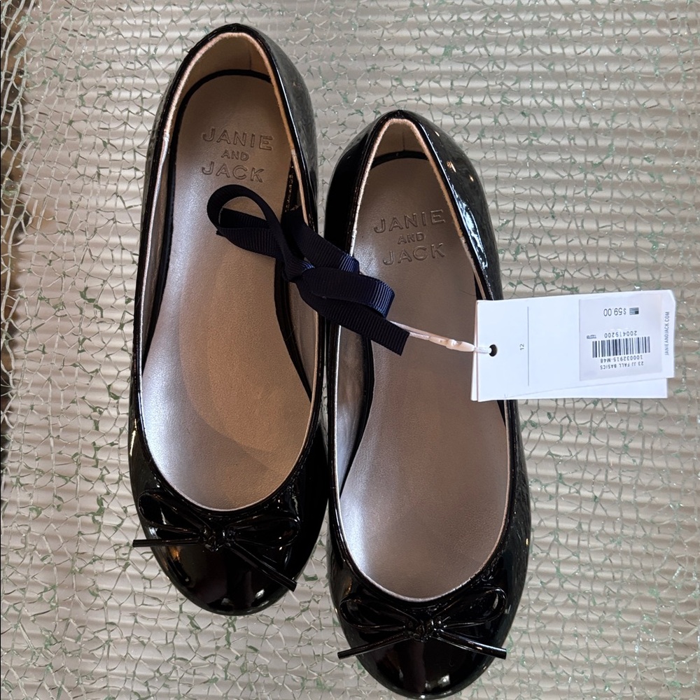 Little girls Janie and Jack black patent leather Mary Jane’s nwt